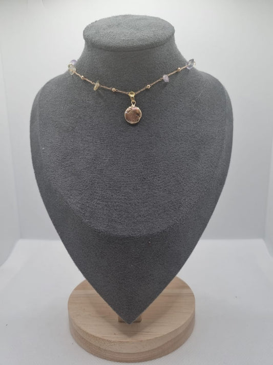 Aurora Cascade – Petite Mother of Pearl Charm Choker