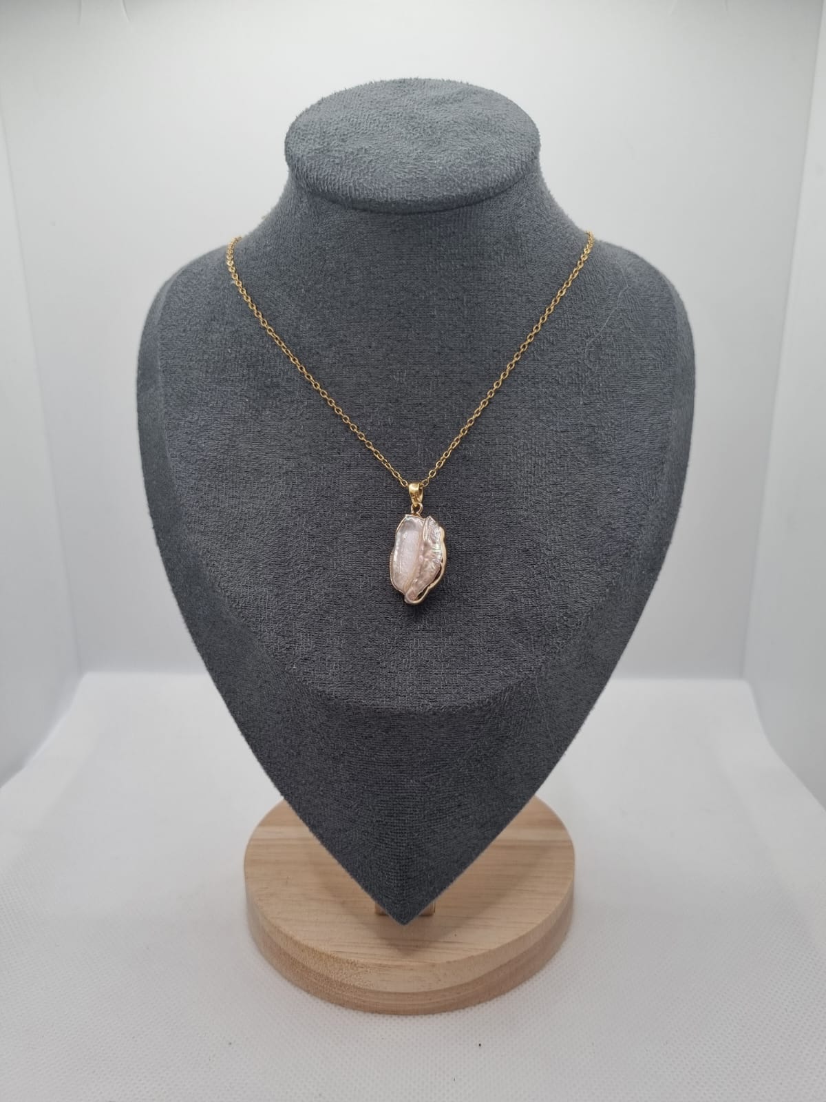 Blush Baroque Nugget